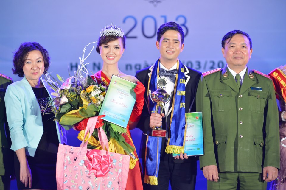 Chung kết sinh viên cảnh sát thanh lịch 2013